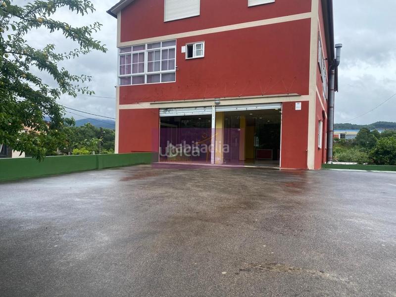 Foto 978bd06f-1dd9-402a-bca9-7feff4911223. Location local commercial avec chauffage dans Mos