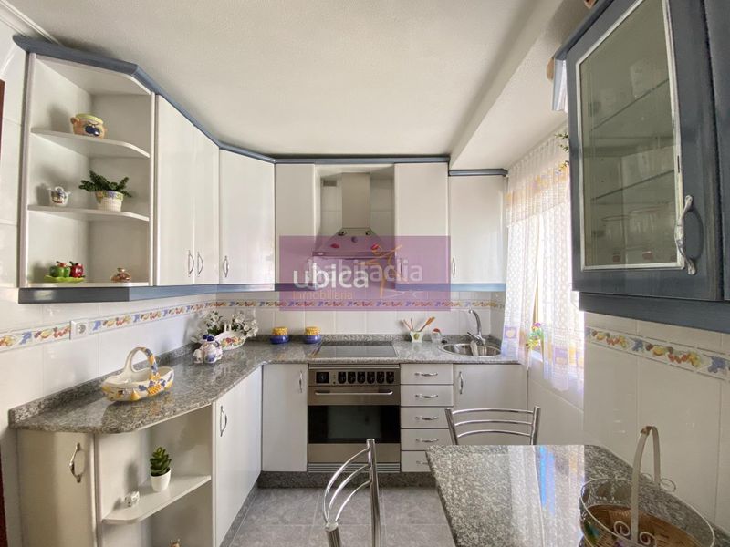 Foto eec767fa-cb39-4b2a-a3f6-e6b4cfb887ba. Casa adossada amb calefacció a Arbo