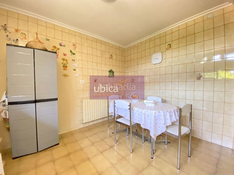 Foto f5f7ce85-46d7-49a3-99bc-c1b6c26d9f64. Casa adossada amb calefacció a Arbo