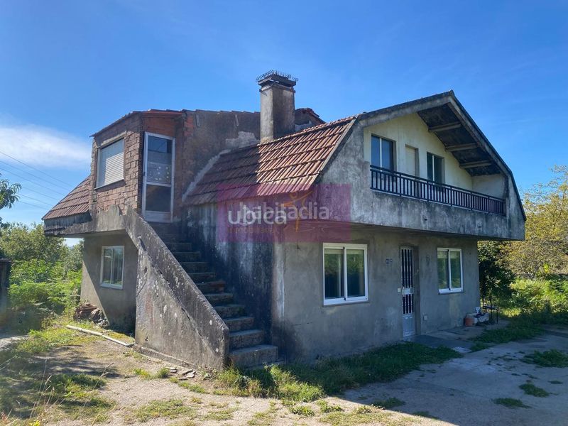 Foto a761bd4d-bdaa-42bf-b239-09bb1e46e4ee. Casa a Mos