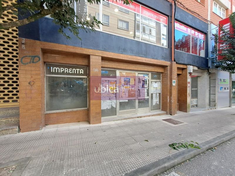 Foto 0f80efc2-5e3d-456f-a44b-13505762cabb. Local comercial a Ponteareas