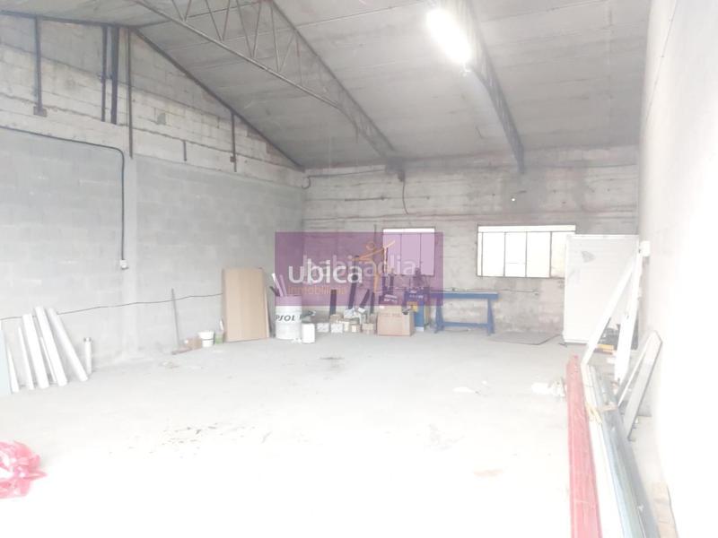 Foto 7effe474-65ea-481c-9186-e23771a2c39a. Location local commercial dans Ponteareas