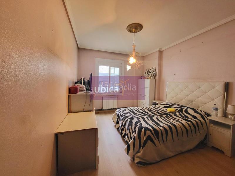 Foto 642bc3a1-1386-4f8a-ba55-7a93214e1115. Etagenwohnung in A Salgueira - O Castaño Vigo