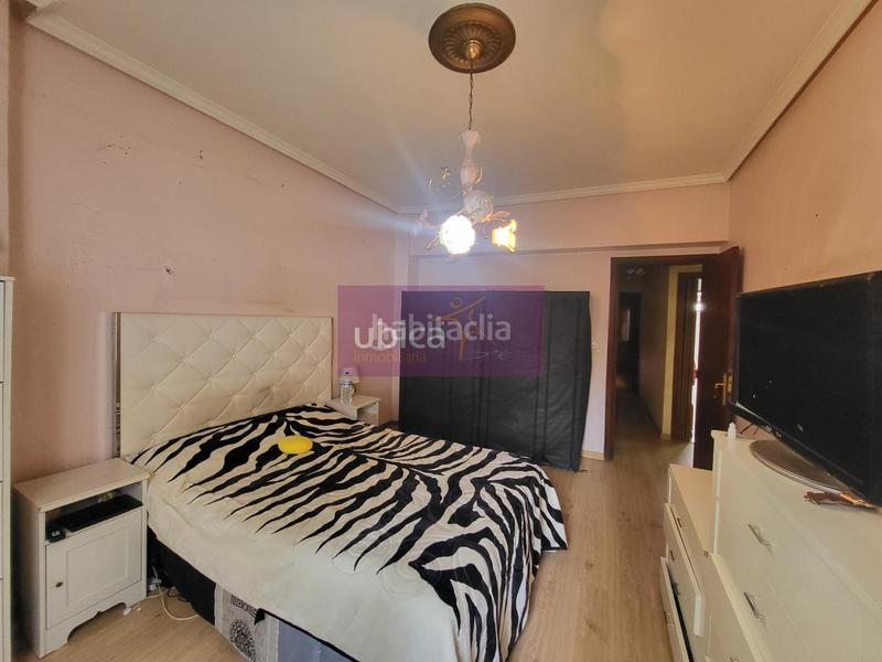 Foto a071211a-861e-41c5-aae8-91bdc55b62a7. Etagenwohnung in A Salgueira - O Castaño Vigo