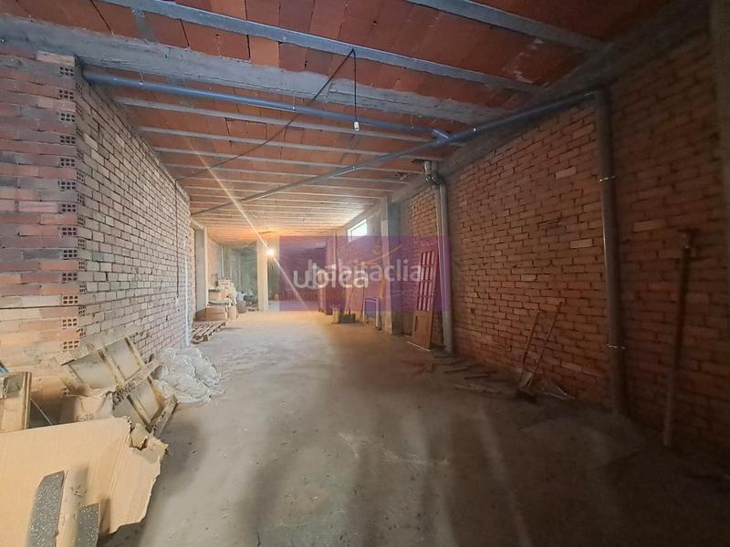 Foto 2c2344fc-cb0c-4aec-a7b6-ed38e738eec8. Local comercial en Salceda de Caselas