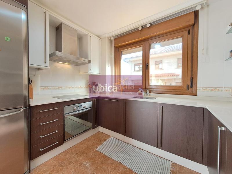 Foto 03c9f2b8-6b79-46dd-b553-28244ab55857. Casa aparellada amb calefacció aparcament piscina a Salceda de Caselas