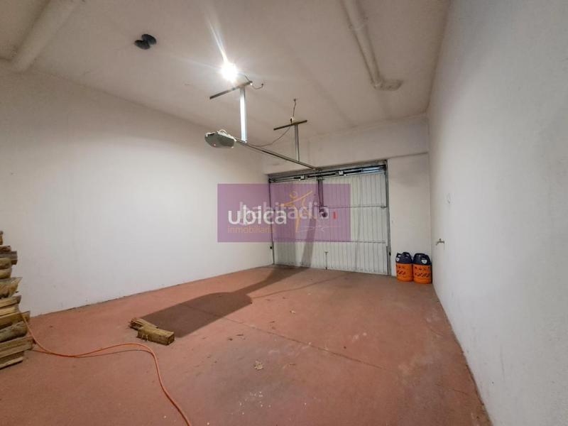 Foto 5c3de3e2-b231-43ff-982d-1dd818118128. Casa aparellada amb calefacció aparcament piscina a Salceda de Caselas