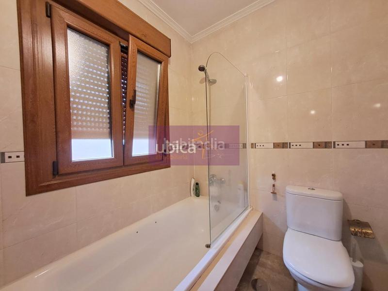 Foto 8b57743b-7c1b-431f-9a21-3cbb9aecdb97. Casa aparellada amb calefacció aparcament piscina a Salceda de Caselas