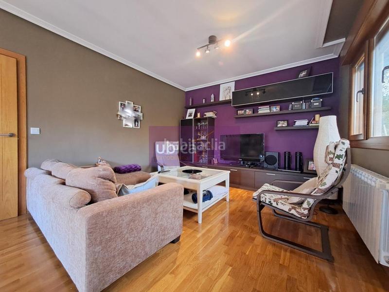 Foto 2c4f1f07-c0b2-4255-8cba-6cc3f0ddf861. Towny house with heating parking pool in Salceda de Caselas