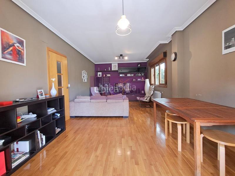 Foto c7ef8151-ed85-43f8-8615-27e489d67d91. Towny house with heating parking pool in Salceda de Caselas