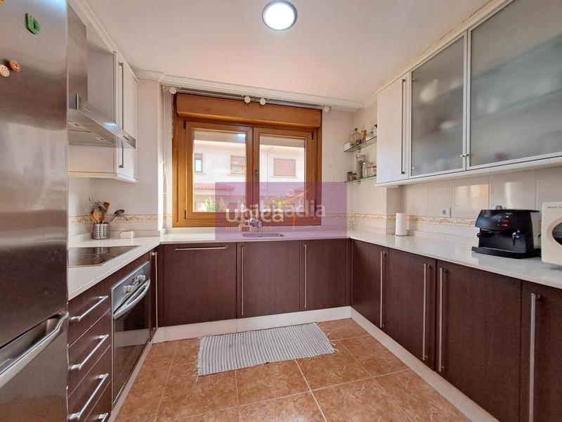 Foto e8ce9f33-c523-4aa4-b9b1-d65c2997b475. Towny house with heating parking pool in Salceda de Caselas