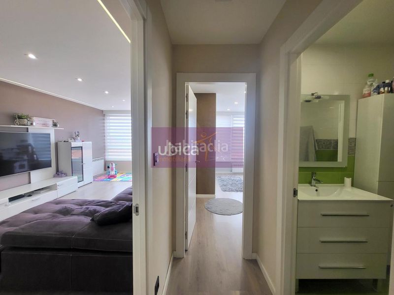 Foto 2a95d0c3-4ae5-4baa-9672-85108fd15f14. Piso en Berbés - Peritos Vigo