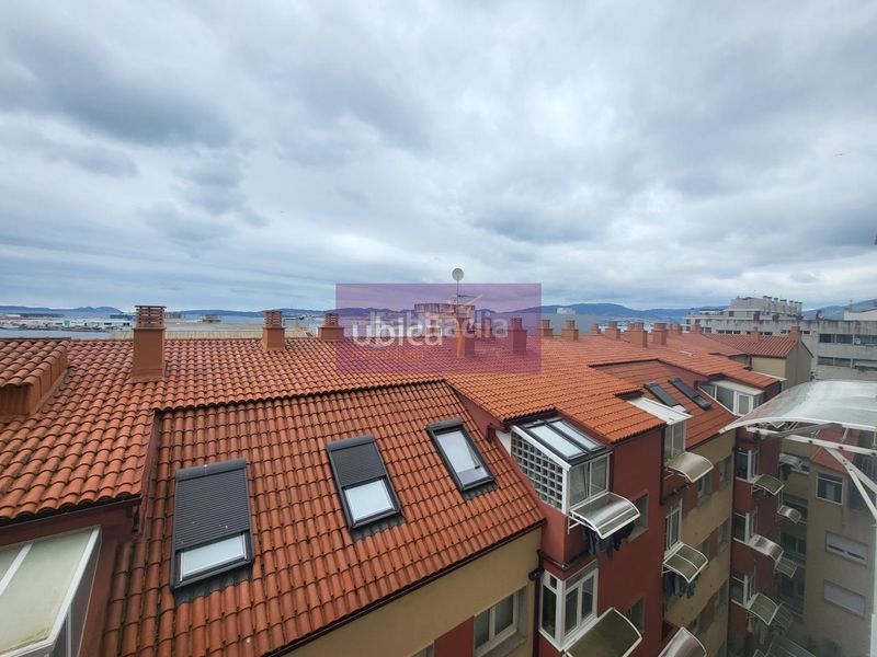 Foto 370578b0-7cca-46f2-a1b0-7a7a6778143a. Piso en Berbés - Peritos Vigo