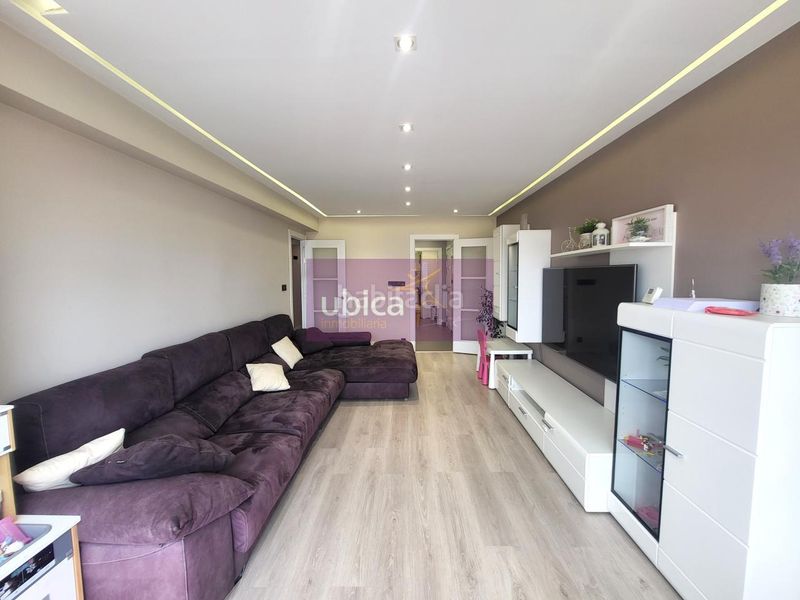 Foto 6ad02789-eb2d-49db-b41c-d300f47d5209. Piso en Berbés - Peritos Vigo