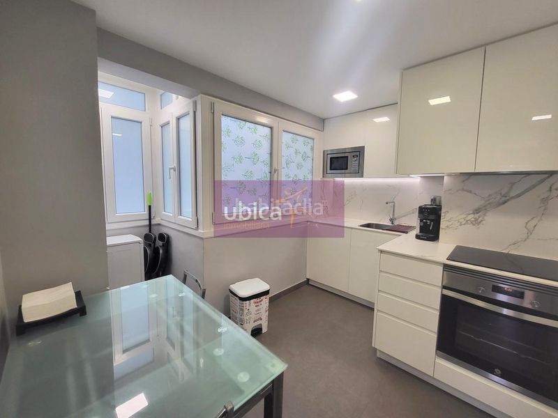 Foto de1597f8-2ad5-4c81-8f4c-6d3f6cf8b4ab. Piso en Berbés - Peritos Vigo