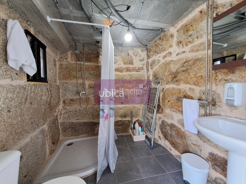 Foto e3cd8a63-b721-45f1-80cc-fa546f750903. Casa amb calefacció aparcament piscina a Cañiza (A)