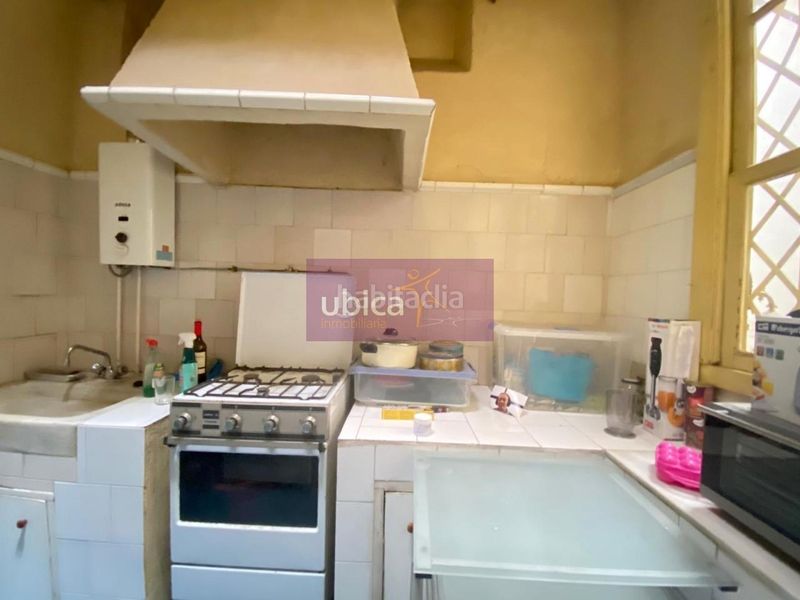 Foto b6ae81fe-cdff-436f-87eb-bd44fd5c74c9. Casa adosada en Porriño (O)