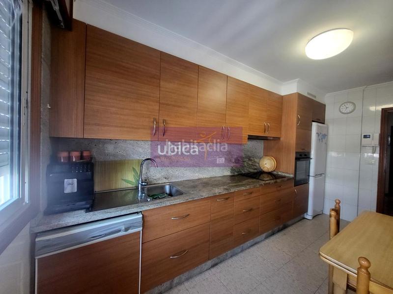 Foto 0f36e863-ccb4-4255-8aed-20460fd7dafe. Etagenwohnung mit heizung parking in Casablanca - Calvario Vigo