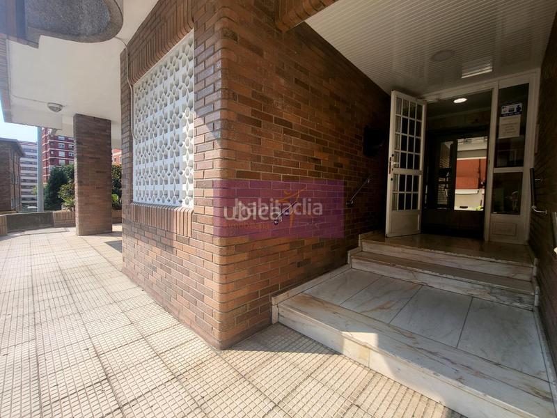 Foto 89def05d-00ce-4fb2-9203-b1bc2708a603. Etagenwohnung mit heizung parking in Casablanca - Calvario Vigo