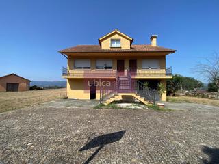 Chalet in Porriño (O)
