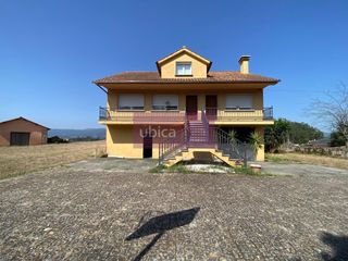 Xalet a Porriño (O)