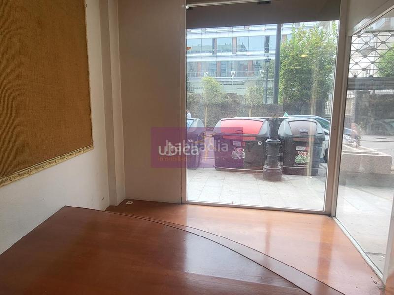 Foto 6aea5413-b58e-4fc3-90eb-b96c8941a7c5. Local comercial en Camelias - Pi y Margall Vigo
