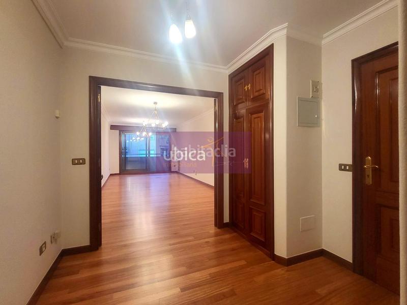 Foto 71b9de33-2a82-48c4-9130-48381352b171. Appartamento con riscaldamento parcheggio in Casablanca - Calvario Vigo