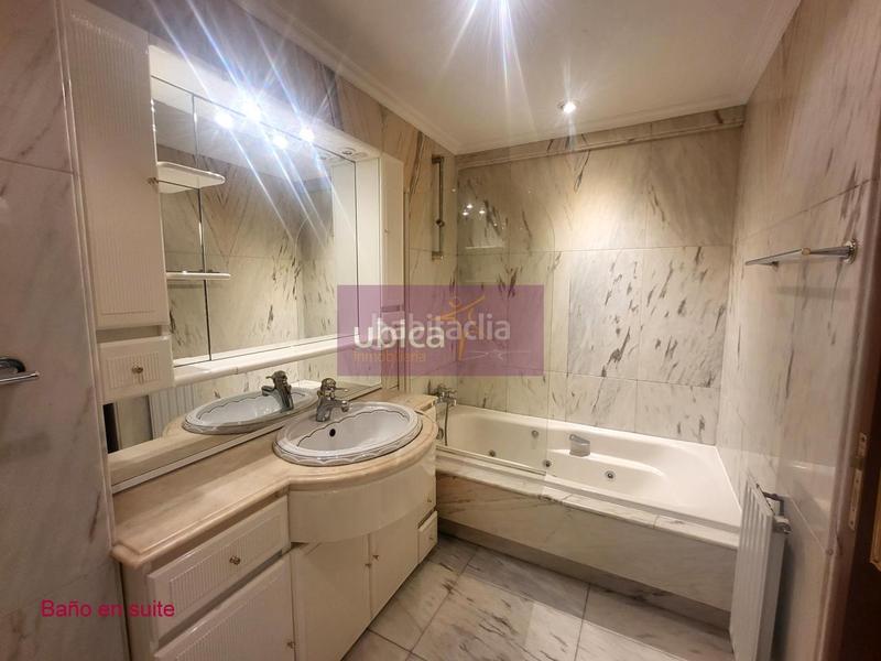Foto b60f8f78-c6bd-45bd-b3be-2fd487655cc1. Appartamento con riscaldamento parcheggio in Casablanca - Calvario Vigo