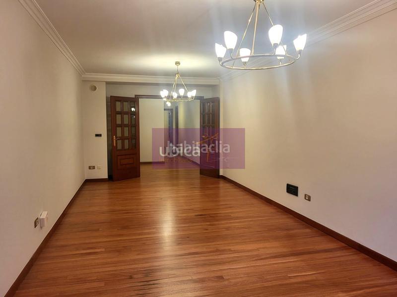 Foto b647c5b7-af89-49c4-b6ac-4fca21e47ef8. Appartamento con riscaldamento parcheggio in Casablanca - Calvario Vigo