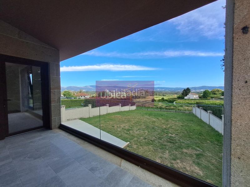 Foto f28b5331-ce8a-4fda-a77f-aa58a1f05832. Chalet en Tomiño