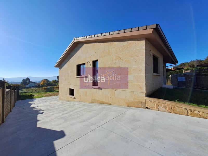 Foto e8e2ec29-6346-4a56-9695-79b7e0437441. Chalet avec chauffage parking dans Tomiño