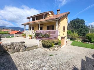 Chalet à Redondela