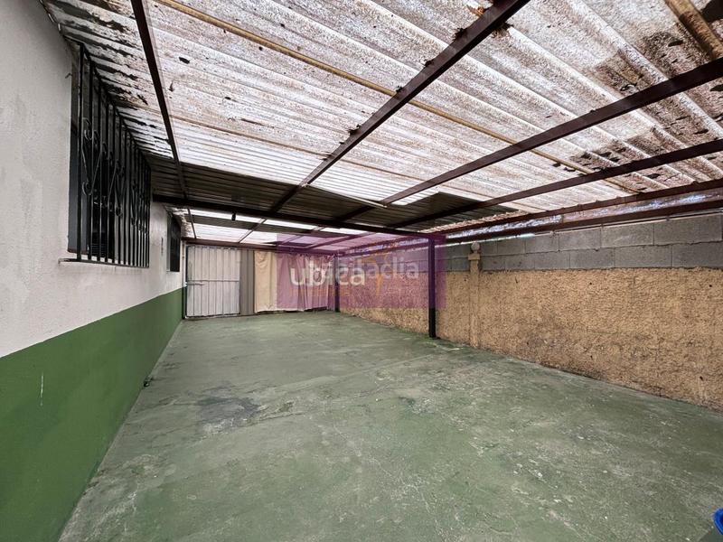 Foto 8c7698f3-6196-4056-a4a7-d046718d13b8. Lloguer local comercial a Mos