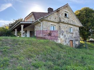 Chalet à Mos