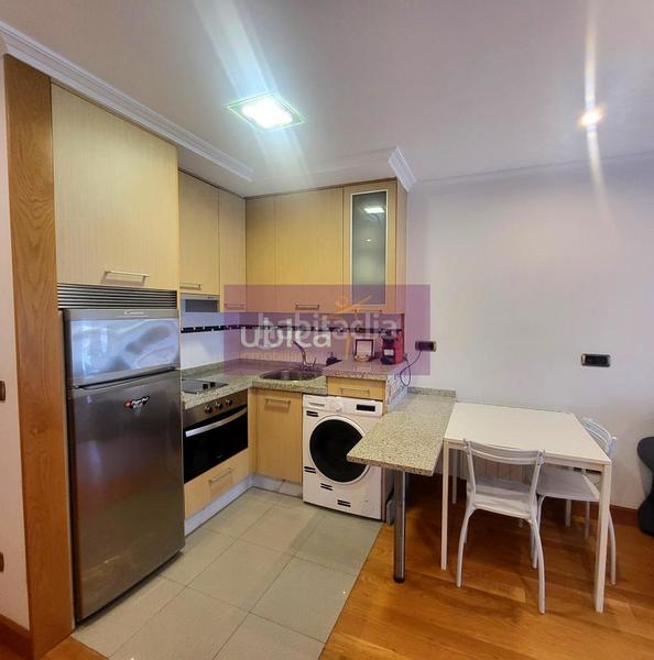 Foto d6000b68-e99e-4b2b-8770-695cc6abfd4d. Appartement avec chauffage parking dans Plaza España - Corte Inglés Vigo