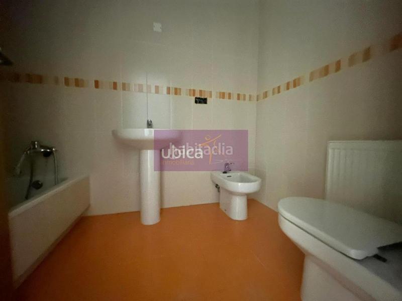Foto 84ec2bb3-3410-4f0b-ba84-abe17284f350. Appartamento con riscaldamento parcheggio in Salceda de Caselas
