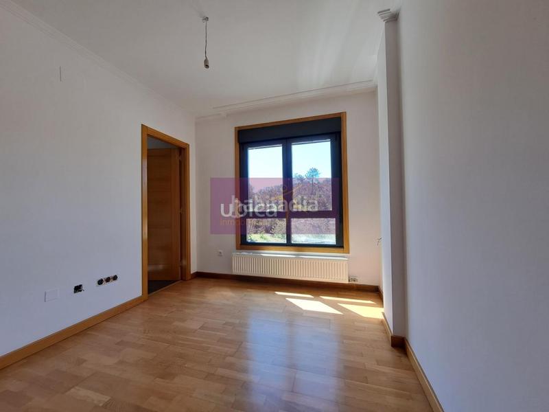 Foto f810e181-150e-44b4-8fed-7f38dc3ffac9. Appartamento con riscaldamento parcheggio in Salceda de Caselas