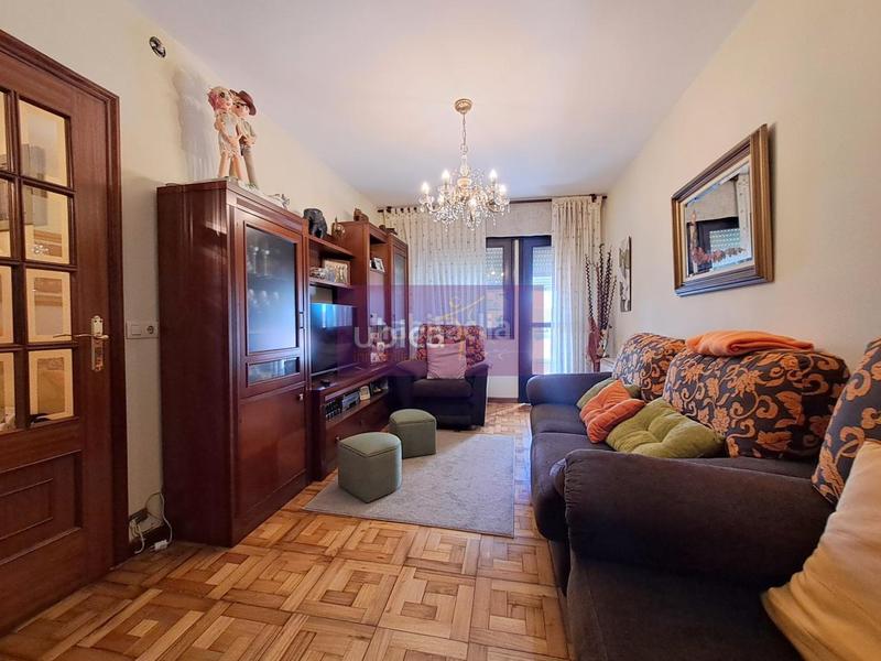 Foto ed534e90-2d40-4543-81f5-5a0ee2425dcd. Appartement avec chauffage dans Coiro Cangas