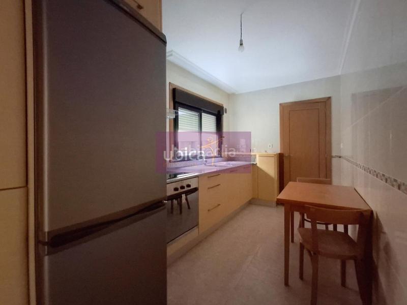 Foto ef5c3674-9724-48f2-939d-58962f4776c2. Àtic amb calefacció aparcament a Ponteareas