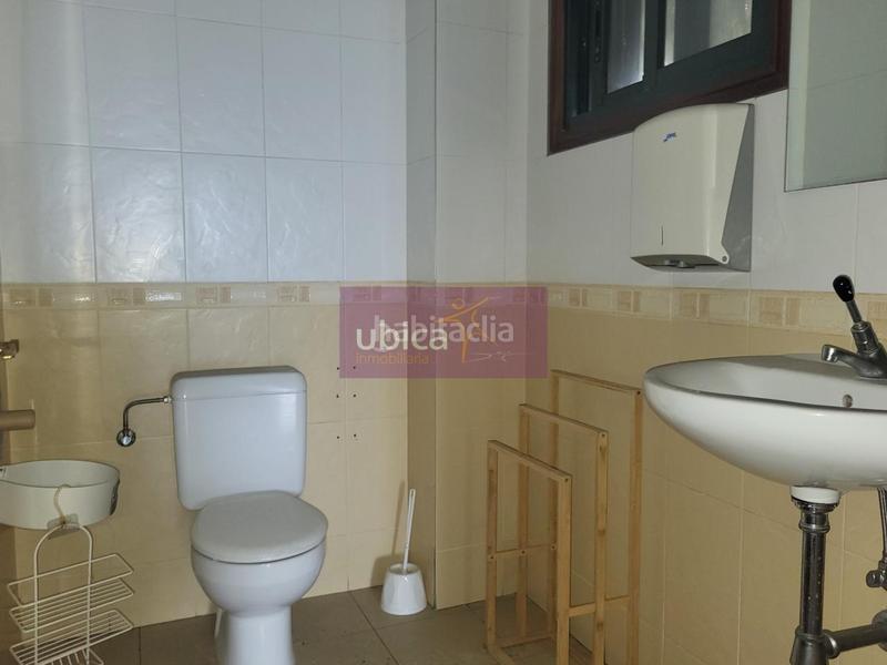 Foto aa5ae39b-7551-47fe-a423-b98616809dcc. Planta baixa a Teis Vigo