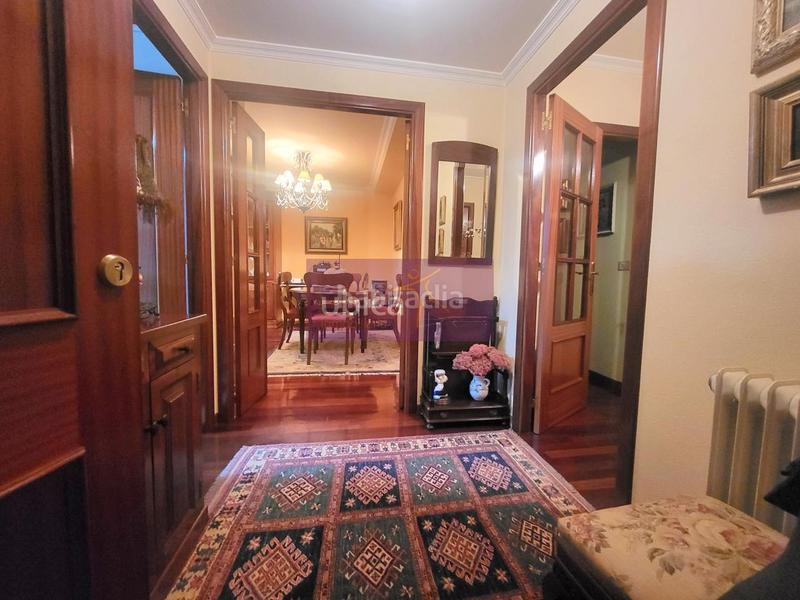 Foto 148f5934-c546-418a-be6c-db4dc2cf0b63. Etagenwohnung mit heizung parking in As Travesas - Balaidos Vigo