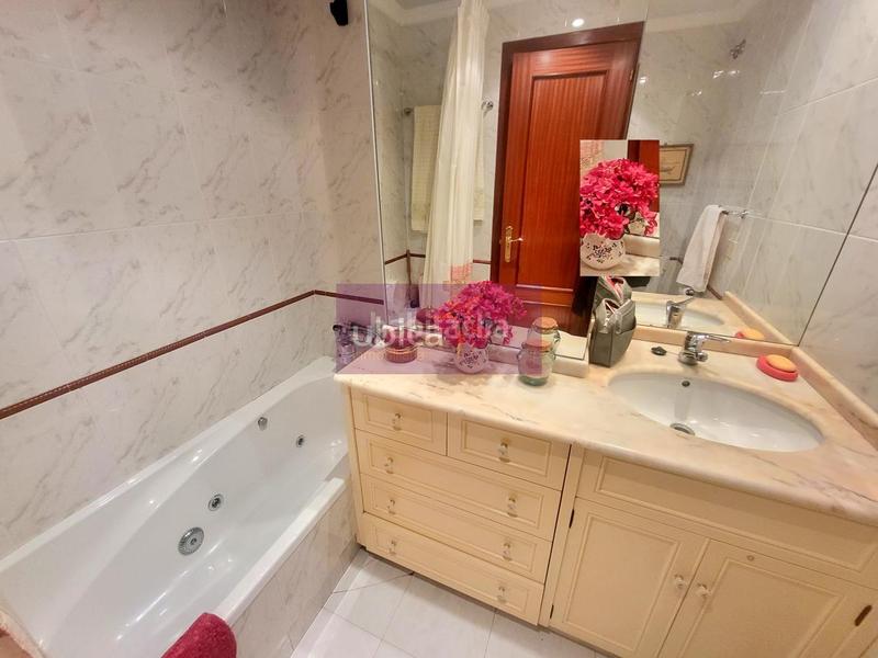 Foto 8f77ba21-7d2b-472c-8805-d4f10638812e. Etagenwohnung mit heizung parking in As Travesas - Balaidos Vigo