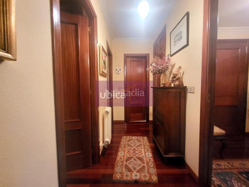 Foto 9328cf21-9161-450d-95ac-491d6d9734eb. Etagenwohnung mit heizung parking in As Travesas - Balaidos Vigo