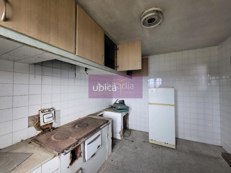 Foto 4f97a617-0394-45ba-8a56-fab95f70e091. Casa amb aparcament a Redondela