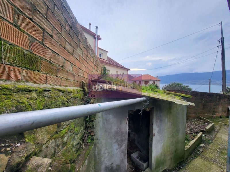 Foto d7c642a3-1843-45fe-88aa-d338cff273fb. Casa amb aparcament a Redondela