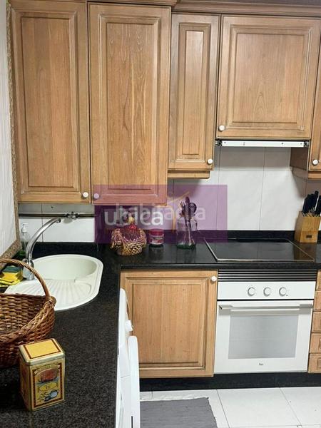 Foto 7012aa0c-d3f0-49fe-b8c1-2659f72a850a. Pis amb calefacció aparcament a O Castro Vigo