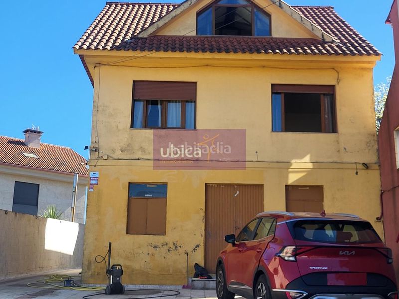Foto 3cd94451-3005-4f65-a874-62f584d626f0. Haus mit heizung parking in Valadares - Beade Vigo