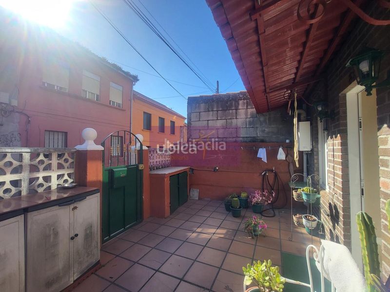 Foto 669d1e63-738e-4eec-88d3-58bbdc48a540. Casa adossada a Teis Vigo