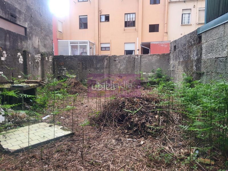 Foto 2fcd5a50-2dd1-46bd-b8b5-fd0faca88b57. Casa adossada a As Travesas - Balaidos Vigo