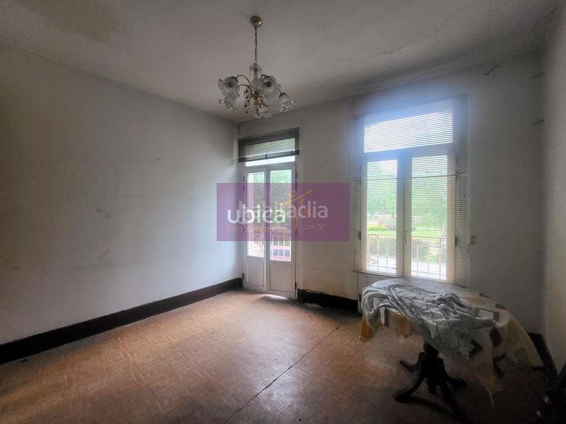 Foto 54a0b7d5-c14d-40c6-9840-3cd6f40383c2. Casa adossada a As Travesas - Balaidos Vigo